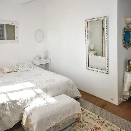 Holiday home Gorgeous In With Wifi Plascassier