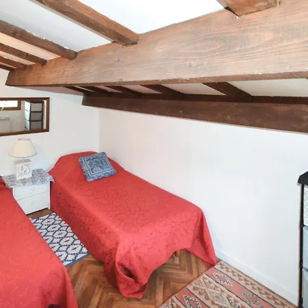 Holiday home Gorgeous In With Wifi *