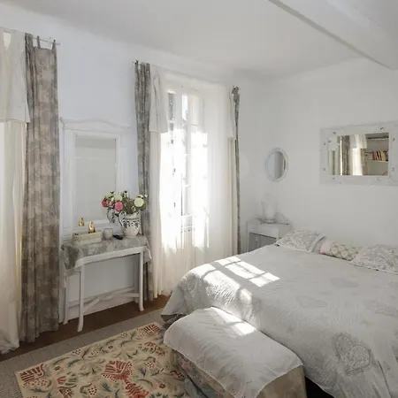 Gorgeous In With Wifi